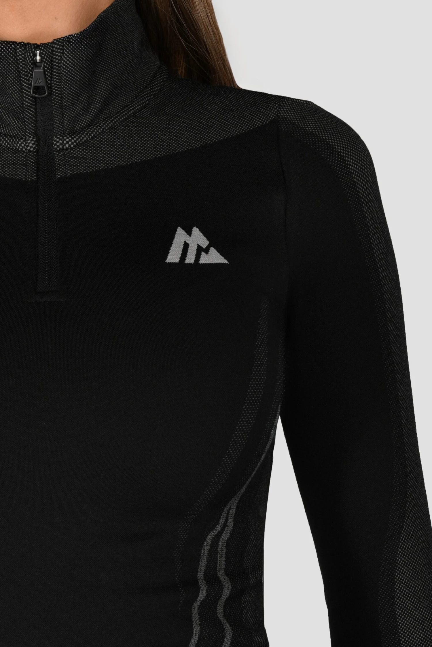 Contour Seamless 1/4 Zip - Black/Platinum Grey
