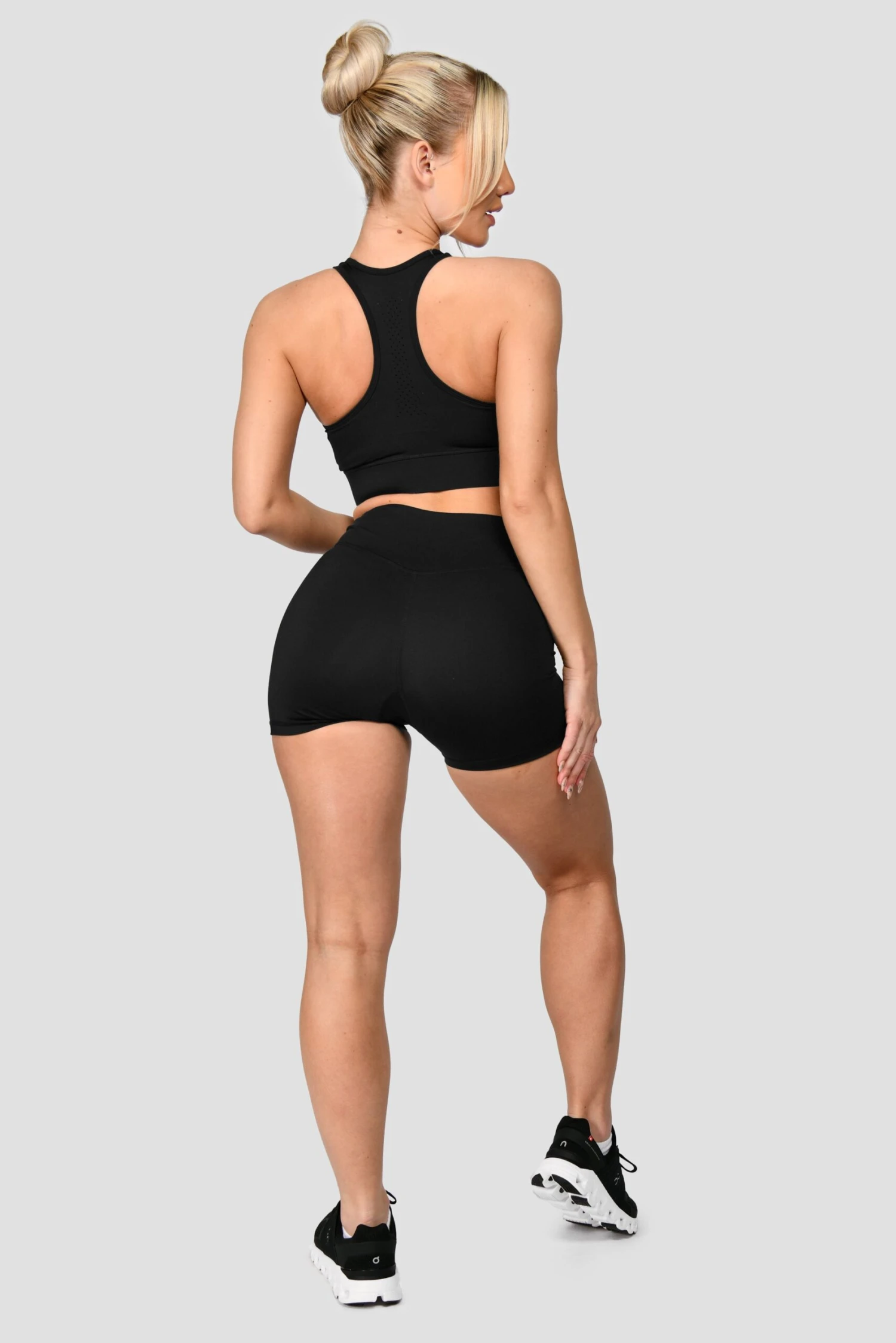 Elevate Bra Top - Black