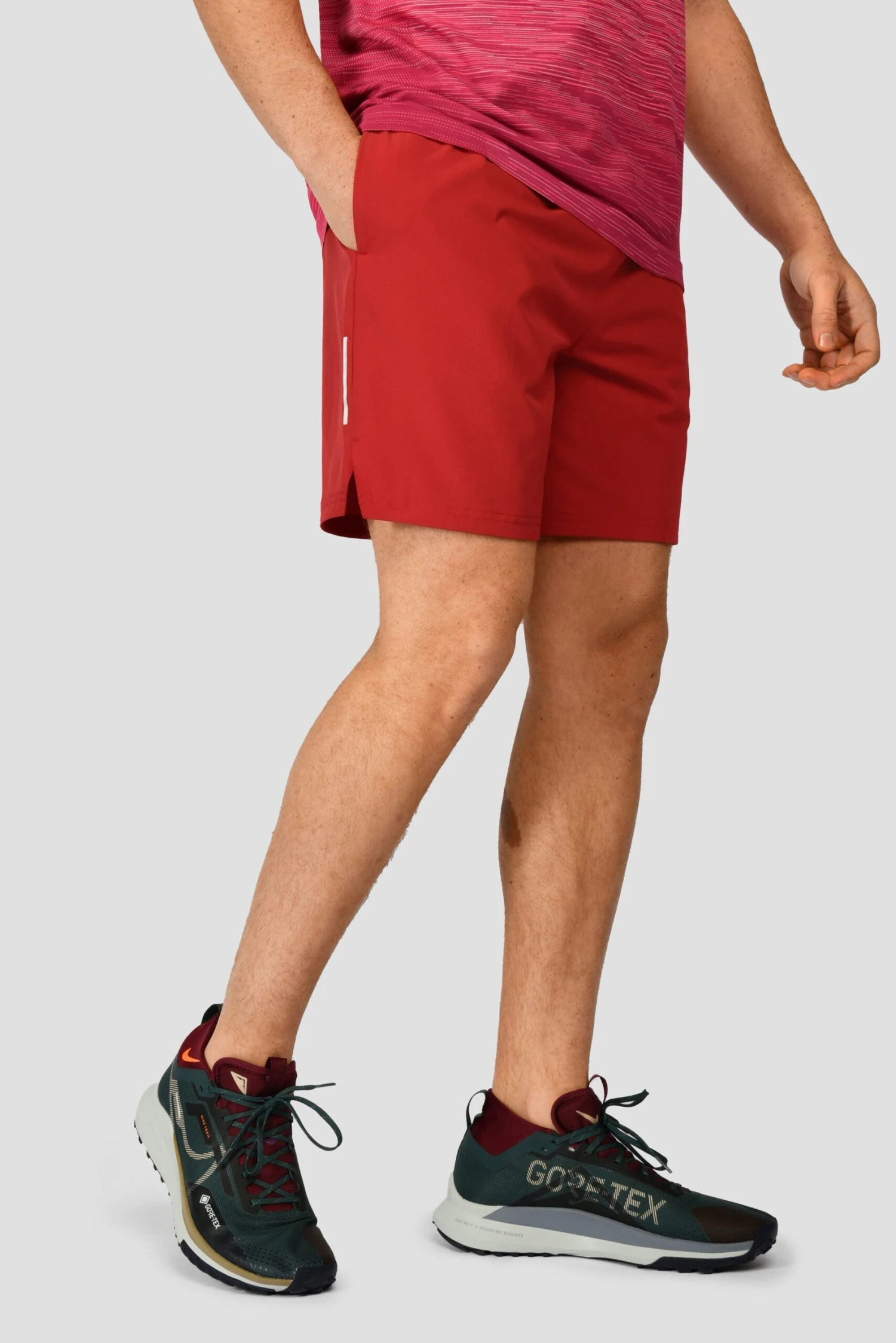 Fly 2.0 Short - Burgundy