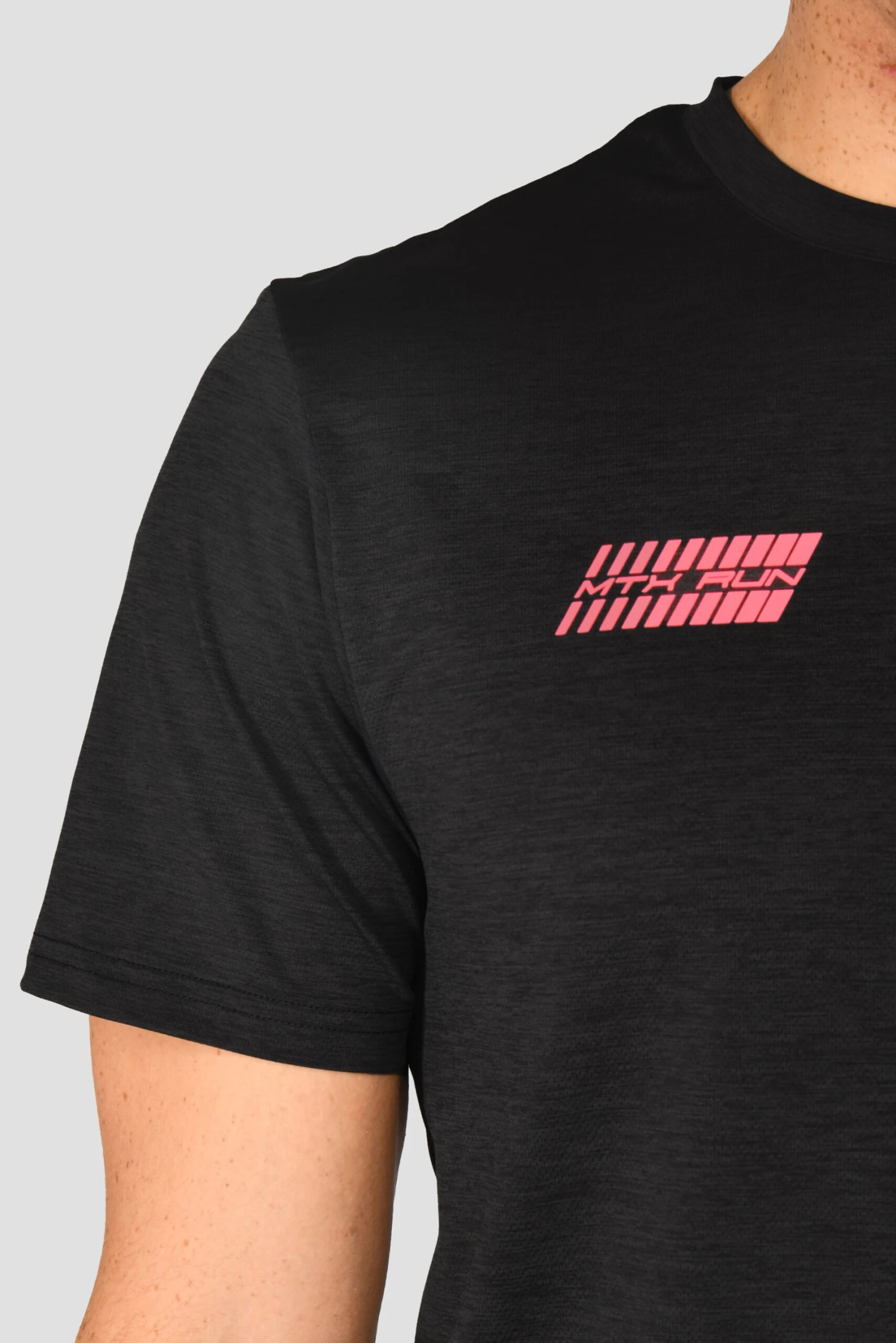 MTX Run Vital T-Shirt - Black