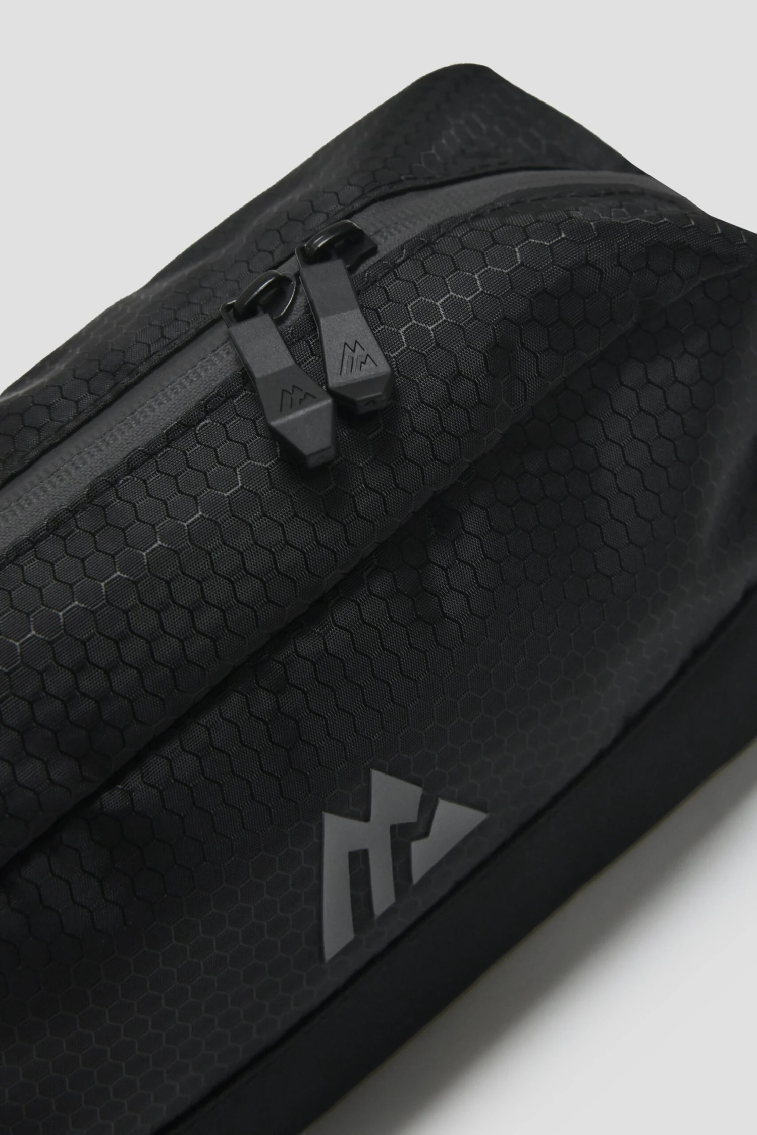 MTX Wash Bag - Black/Cement Grey