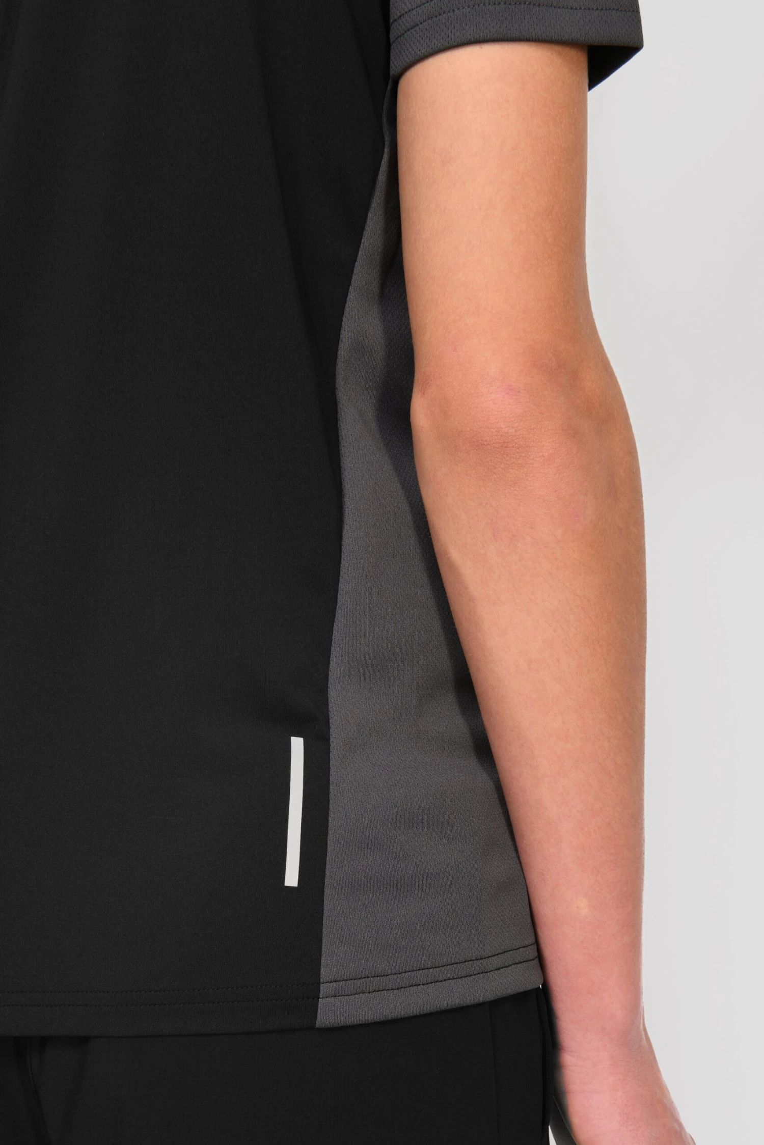 Junior Sprint T-Shirt - Black/Jet Grey