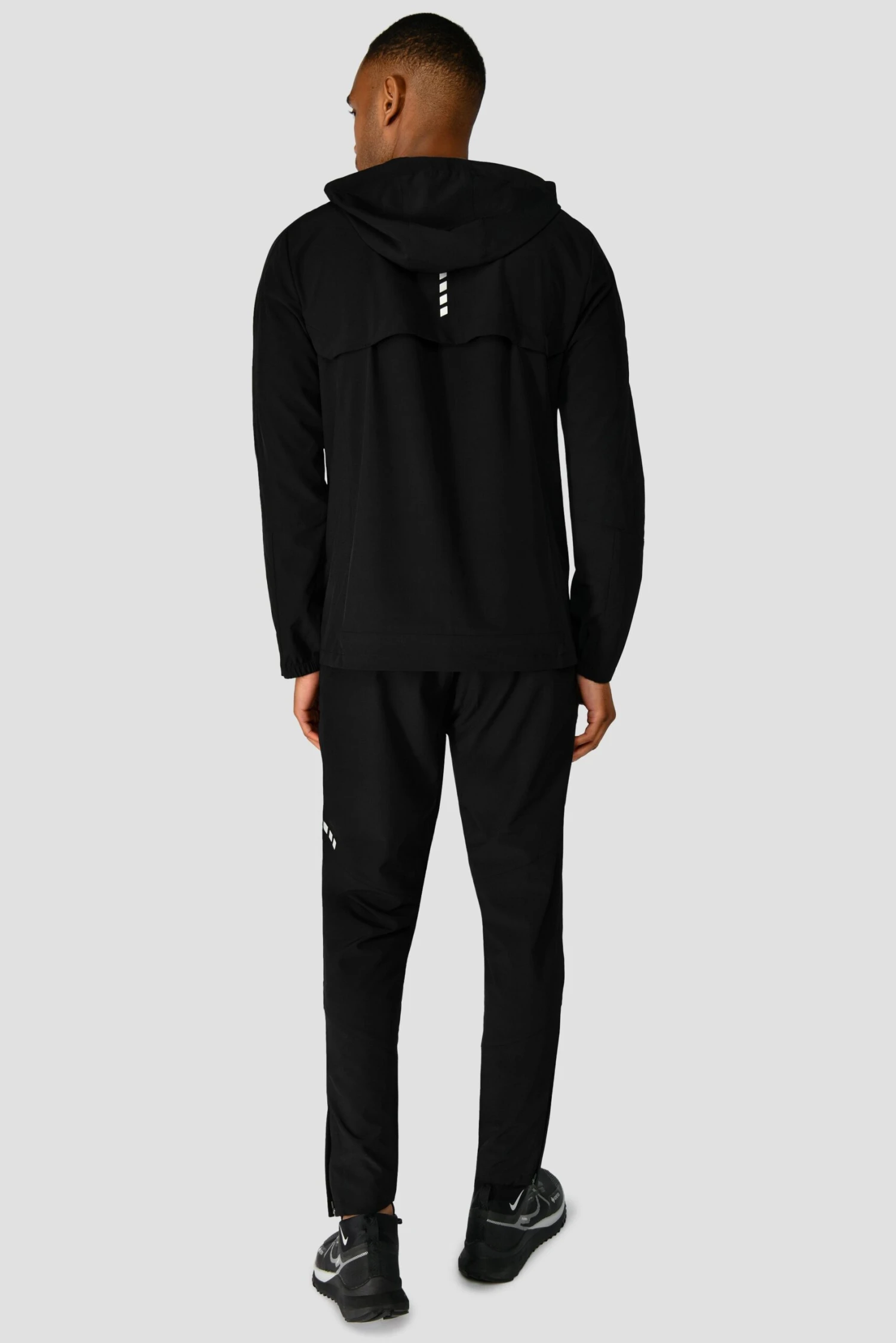 Vector Jacket - Black